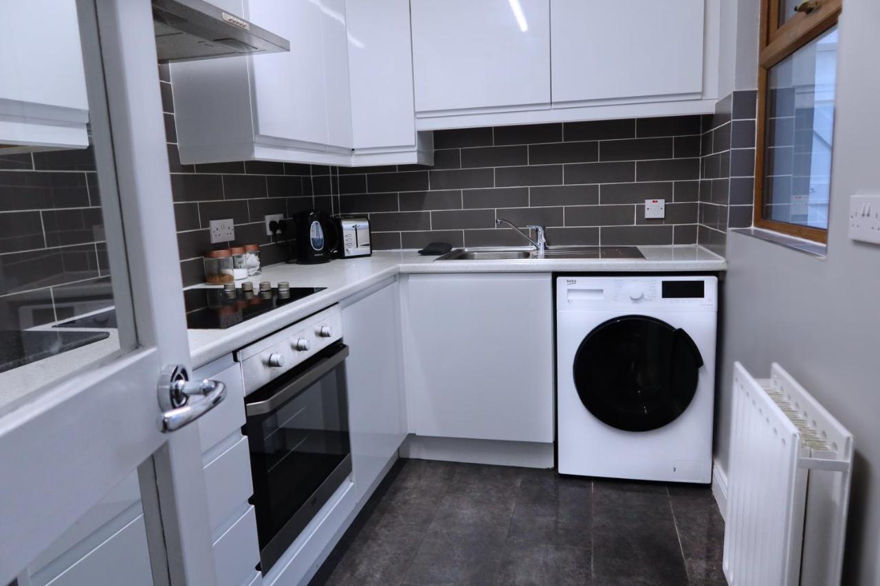 Broadway Belfast! Central Location! Sleeps 6! Buitenkant foto